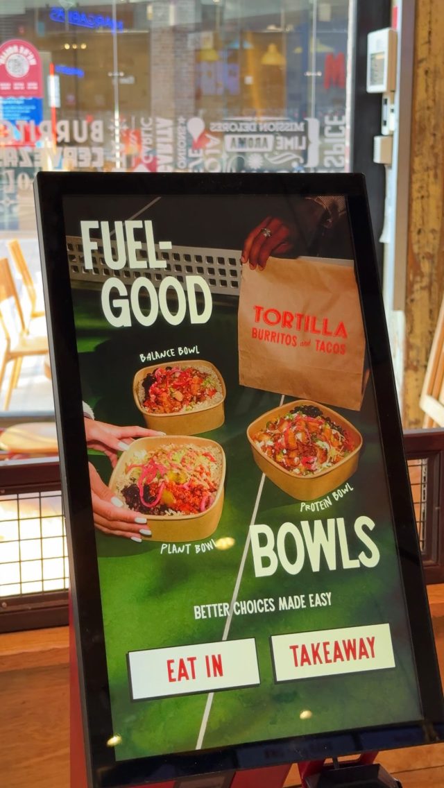Power up, HQ 💪🔥Fuel your day with @tortillauk’s Protein Bowl — packed with flavour, extra chicken and 75g of protein 🤝Built for workouts, busy days and everything in between 🏃♀️And let’s not forget the classics, loaded nachos and their popular quesadilla — chicken, cheese, pico de gallo and guac! Fully stacked. Fully worth it!#burrito #quesadilla #tortilla #mexican #fuel
